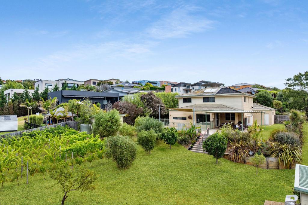 18 Hull Rd, Mount Martha, VIC 3934