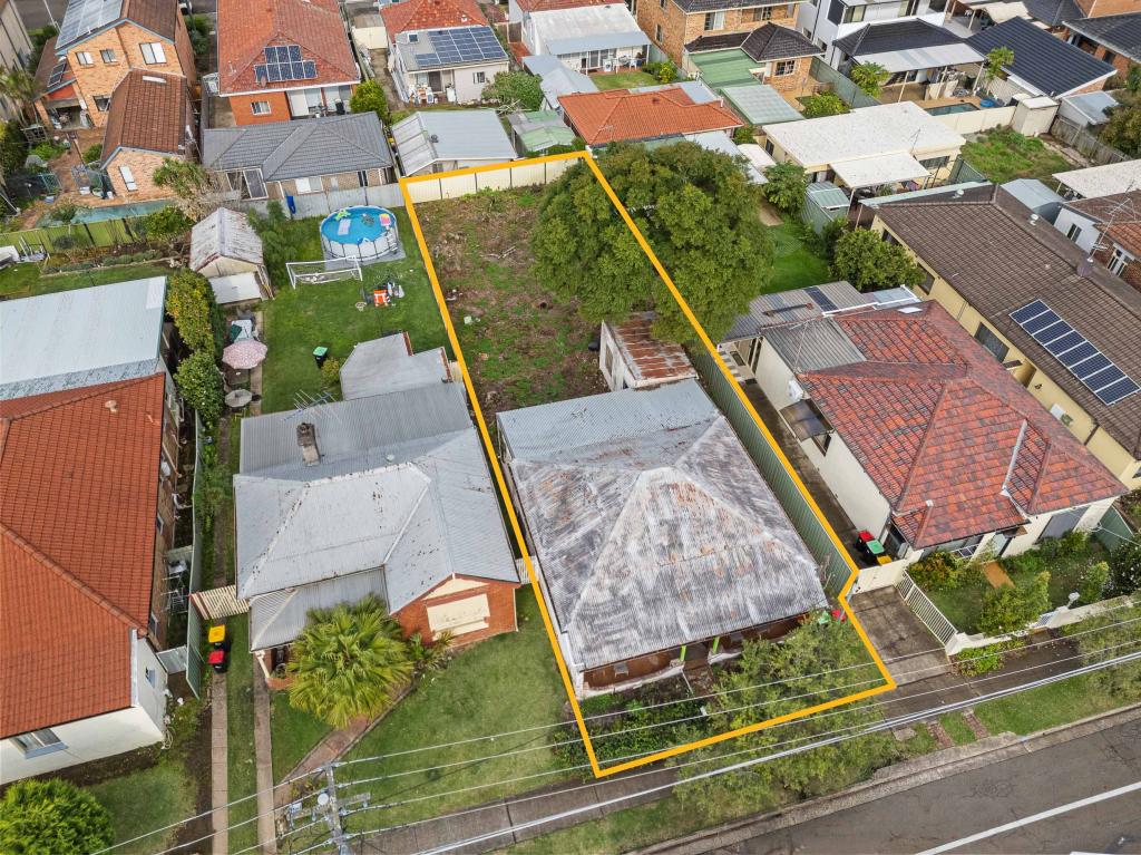 104 HILLCREST AVE, HURSTVILLE GROVE, NSW 2220