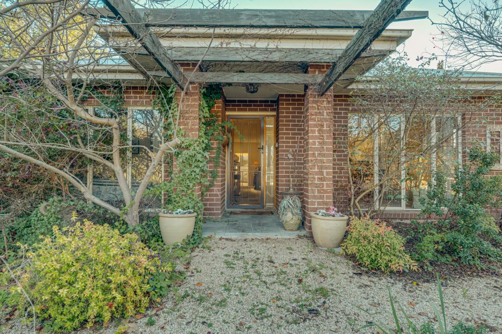 1/43 HIGHTON LANE, MANSFIELD, VIC 3722