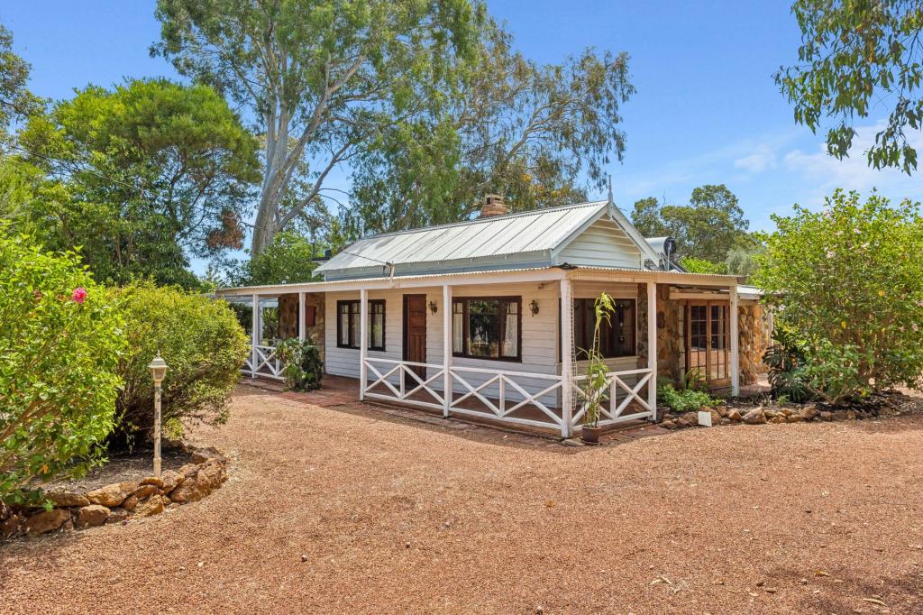 4 Parke Rd, Gooseberry Hill, WA 6076