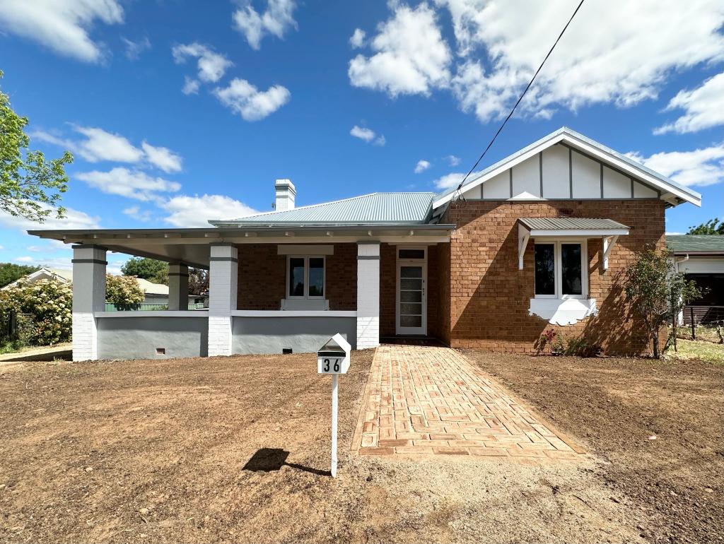 36 Molong St, Molong, NSW 2866