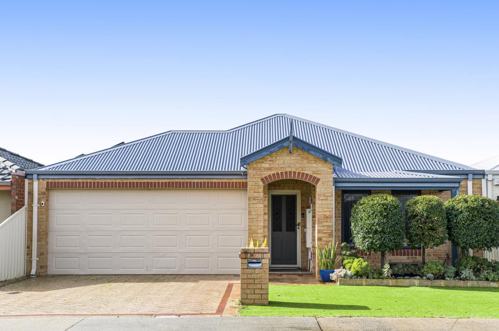 12 Carnation St, Canning Vale, WA 6155