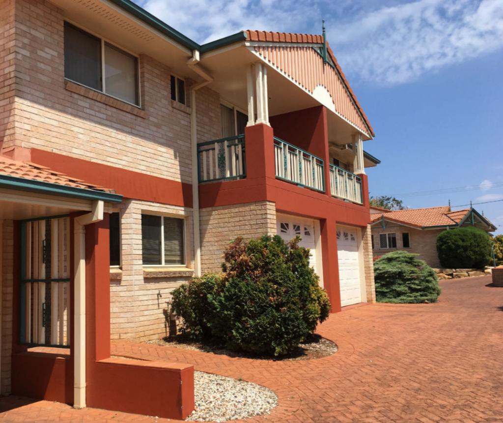 Room/7/484 West St, Kearneys Spring, QLD 4350