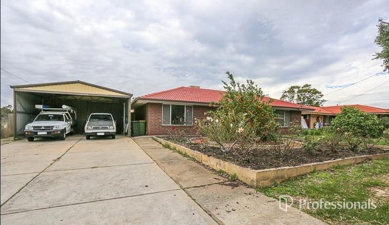 42 STRINGYBARK DR, FORRESTFIELD, WA 6058
