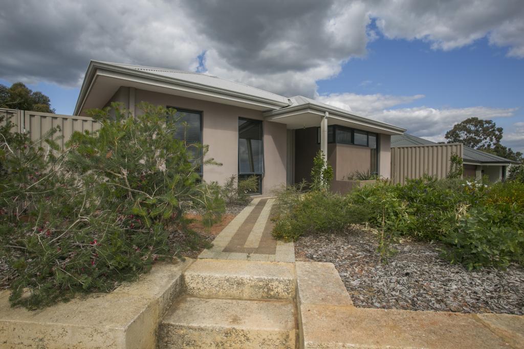 10 Linacre Rd, Bullsbrook, WA 6084