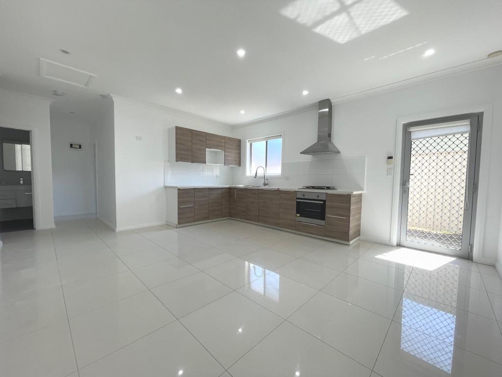 69b Lily St, Hurstville, NSW 2220