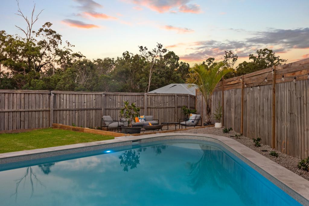 28 Scenic Dr, Southside, QLD 4570