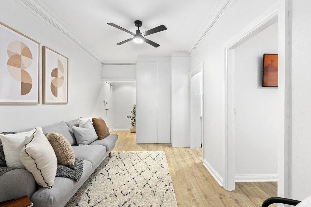 4/12A SPRINGFIELD AVE, POTTS POINT, NSW 2011