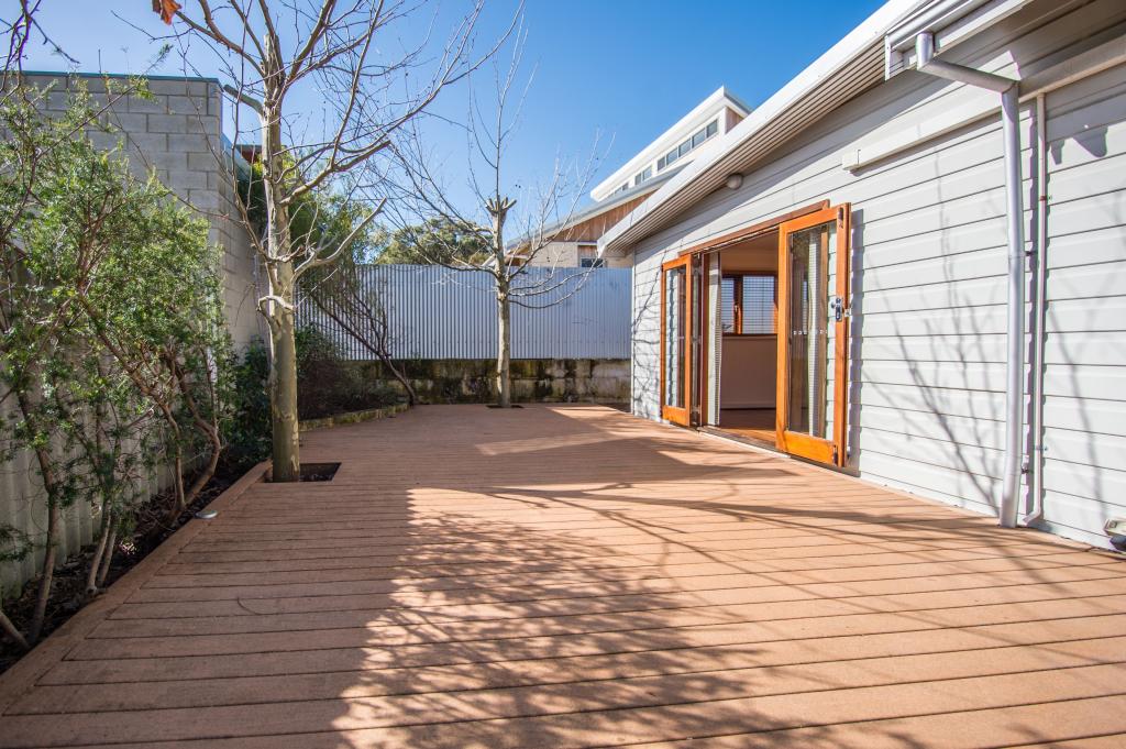 6 Newmarket St, Beaconsfield, WA 6162