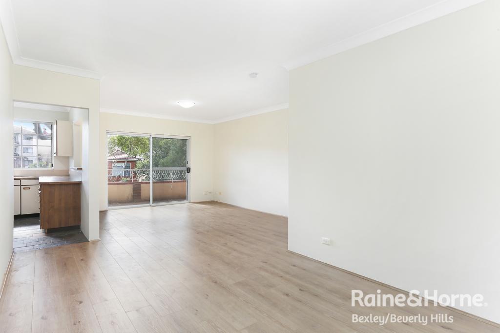 13/26-30 Hampton Court Rd, Carlton, NSW 2218