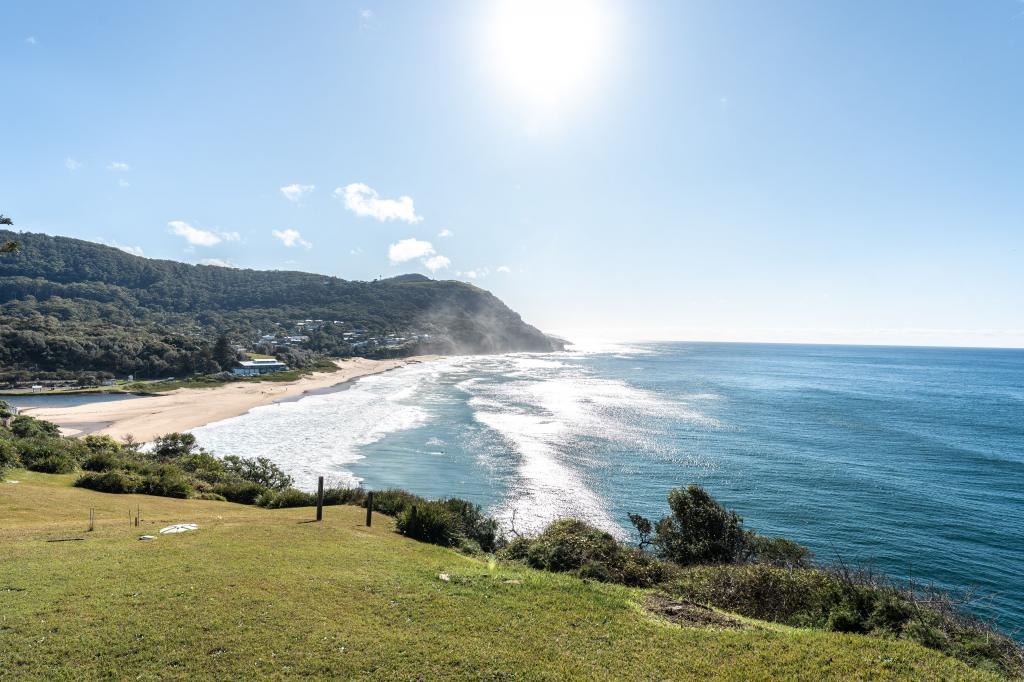 15 Kallaroo Ave, Stanwell Park, NSW 2508