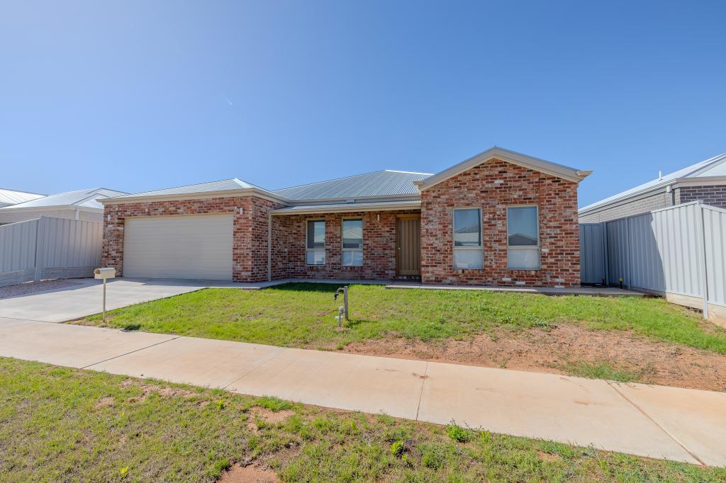 14 Mayne Bvd, Irymple, VIC 3498