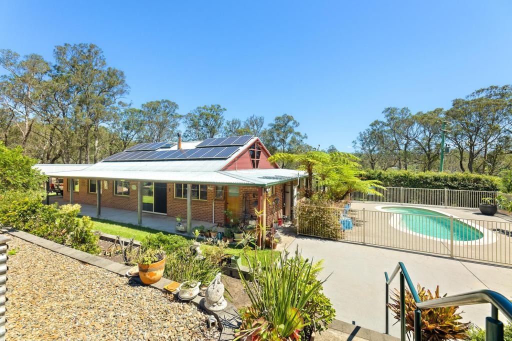 63 Yarragee Rd, Moruya, NSW 2537