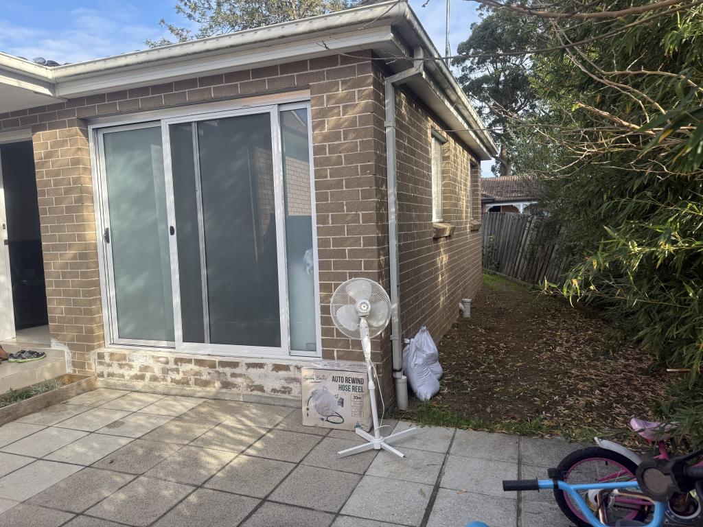 273 Flat B King Georges Rd, Roselands, NSW 2196