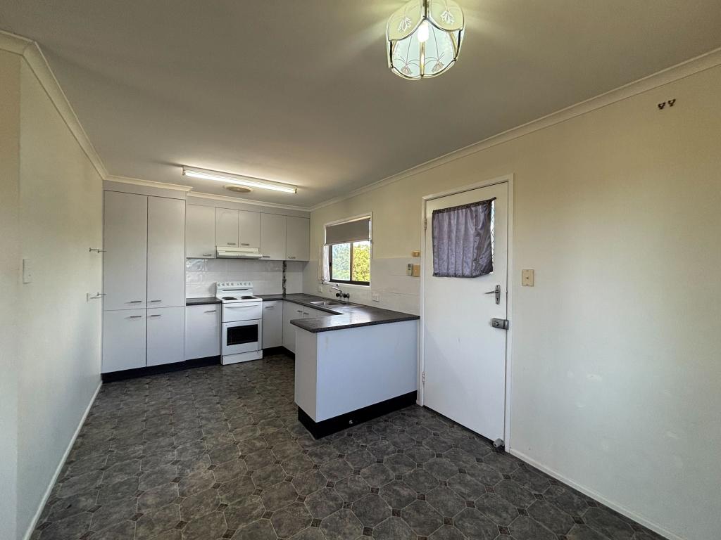 49 Riedy St, Thabeban, QLD 4670