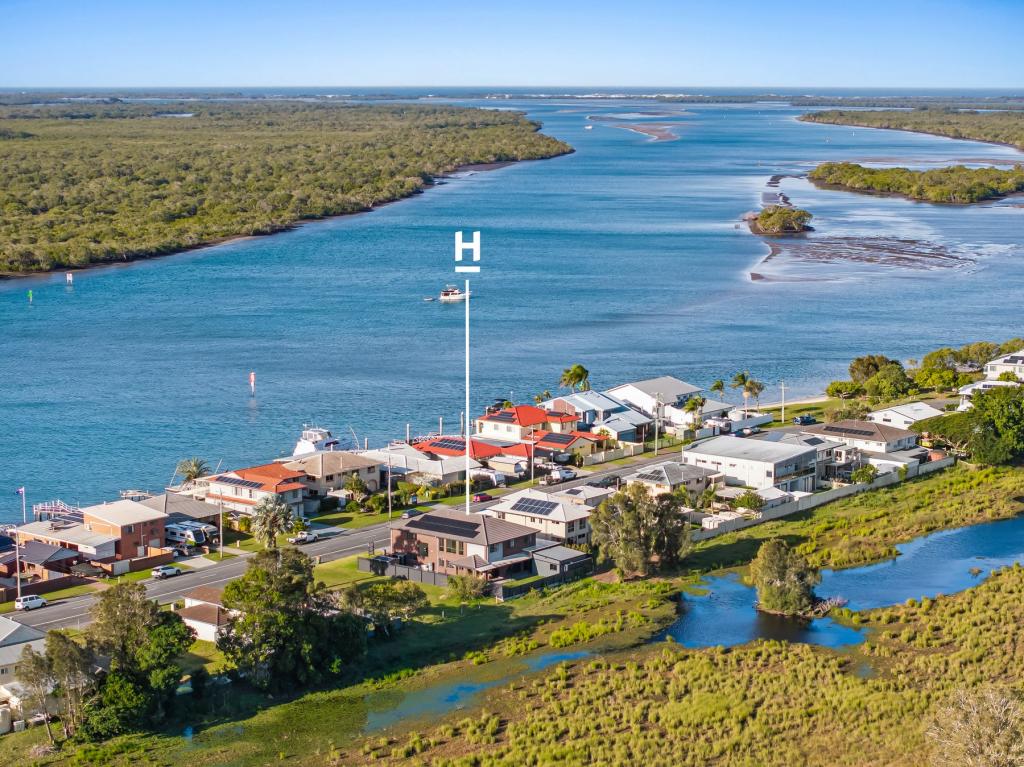 23 Esplanade, Jacobs Well, QLD 4208