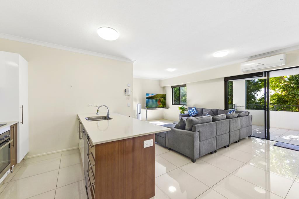33/171 Scarborough St, Southport, QLD 4215