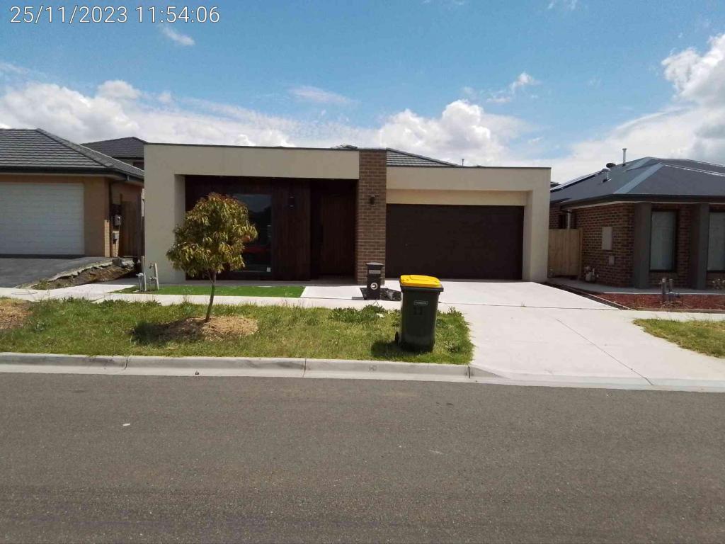 11 Hound St, Wyndham Vale, VIC 3024