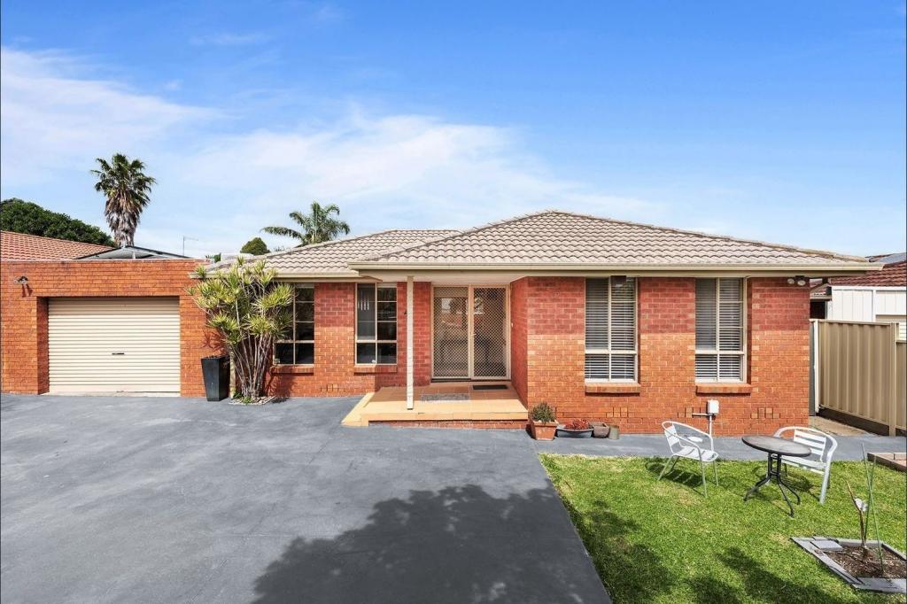 72 Garden Grove Dr, Mill Park, VIC 3082