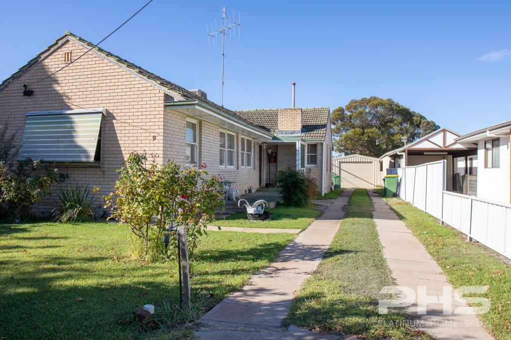 9 Cullen St, Kerang, VIC 3579