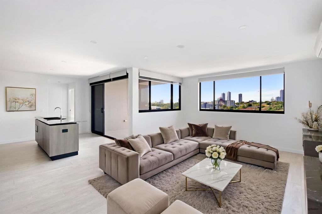 503/135 Eugaree St, Southport, QLD 4215