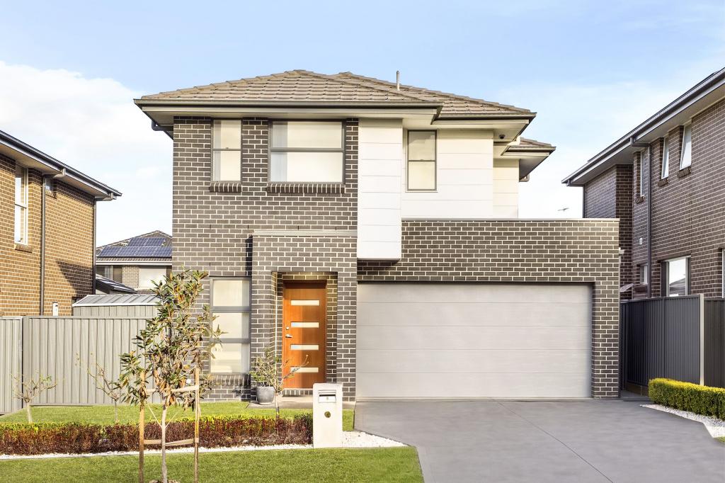 8 LOURA ST, SCHOFIELDS, NSW 2762