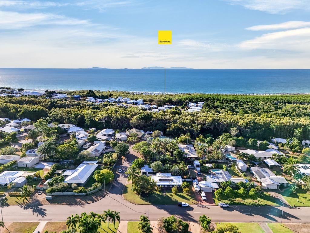 101 Marina Dr, Bushland Beach, QLD 4818