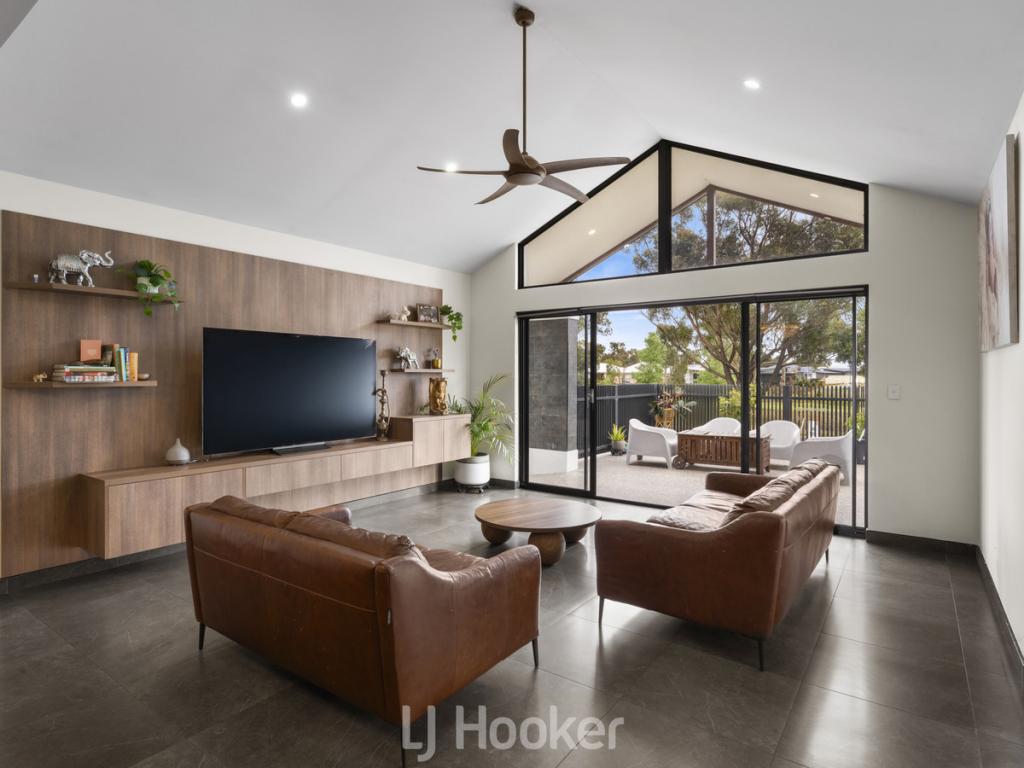 12 Somerset Rd, Dunsborough, WA 6281