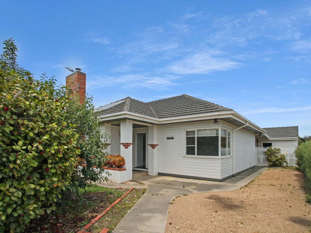 17 Ross St, Bairnsdale, VIC 3875