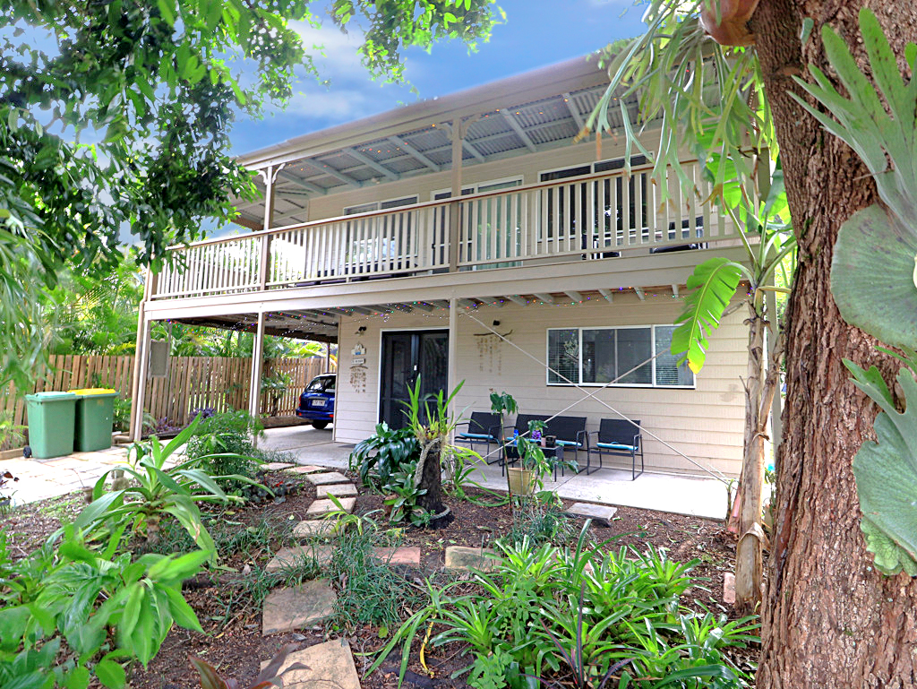 18 Orange Grove St, Coochiemudlo Island, QLD 4184