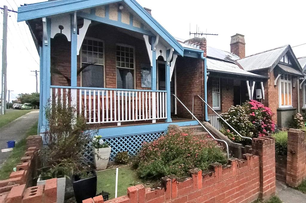 42 Cook St, Lithgow, NSW 2790