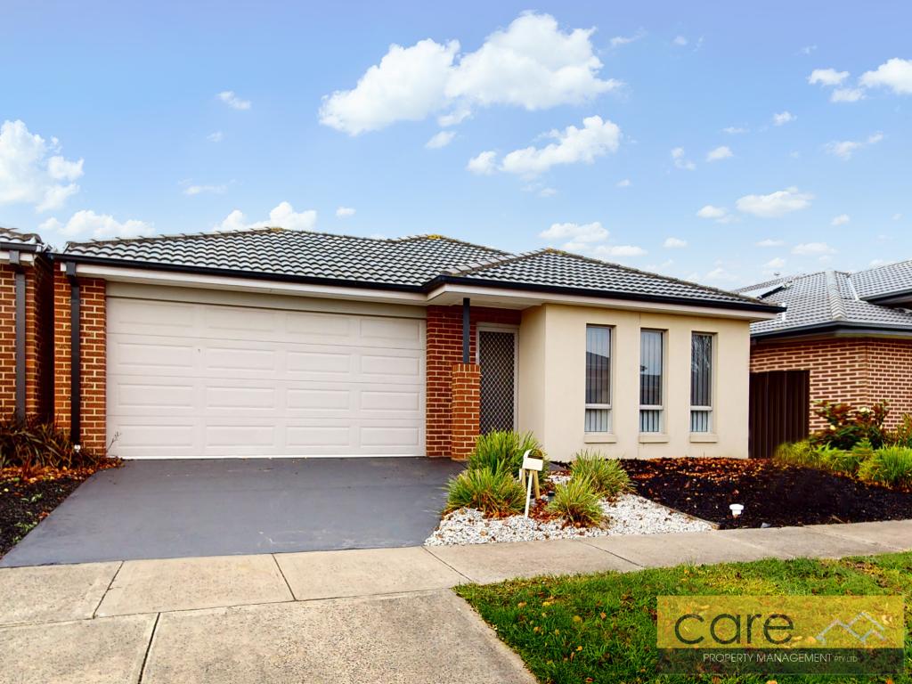 19 Marblelight Way, Clyde North, VIC 3978