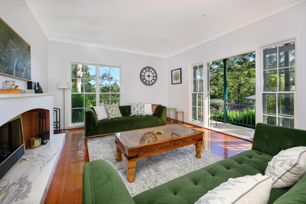11 Oswald Cl, Warrawee, NSW 2074