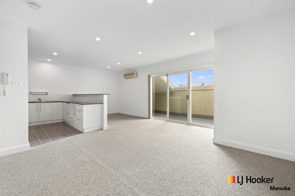 82/8- 10 Dominion Cct, Forrest, ACT 2603