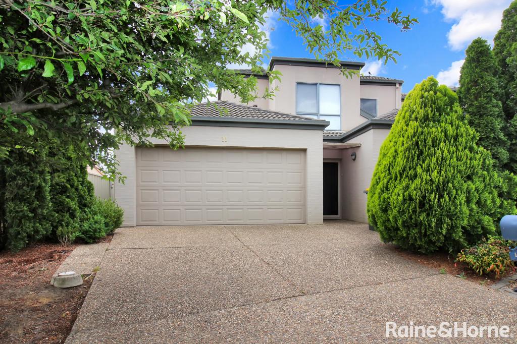 11 Palm Ct, Jerrabomberra, NSW 2619