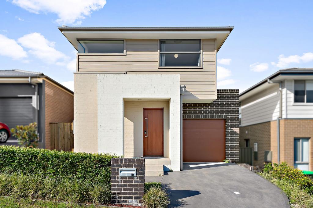 19 FELLING ST, BOX HILL, NSW 2765