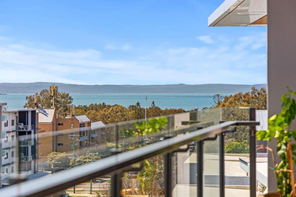 601/17 Passage St, Cleveland, QLD 4163