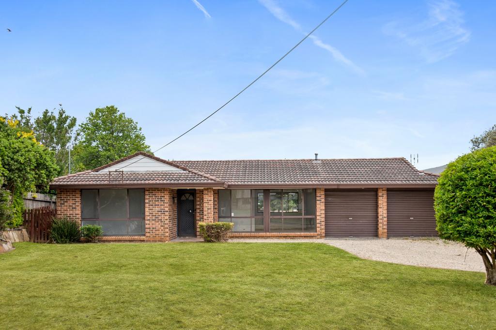 3 Trelm Pl, Moss Vale, NSW 2577