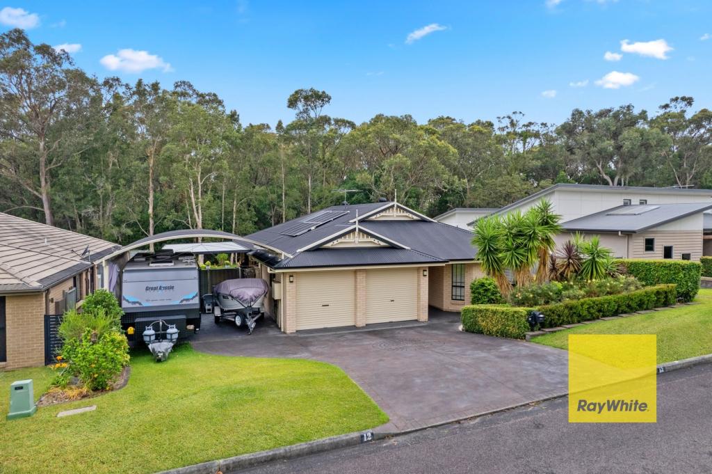 12 Illawong Rd, Summerland Point, NSW 2259