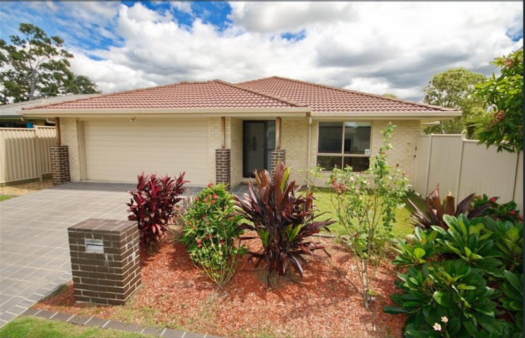 1 Yering Pl, Wynnum West, QLD 4178