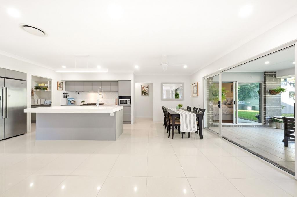 49 George Cct, Bald Hills, QLD 4036