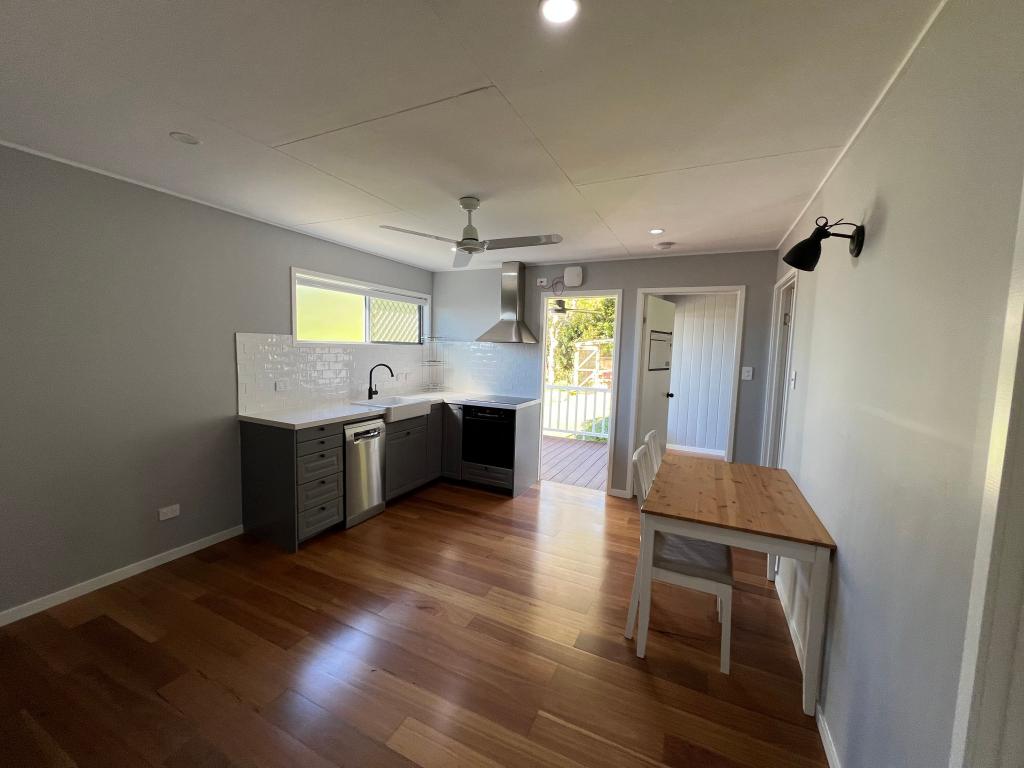 2/7 Miva St, Maleny, QLD 4552