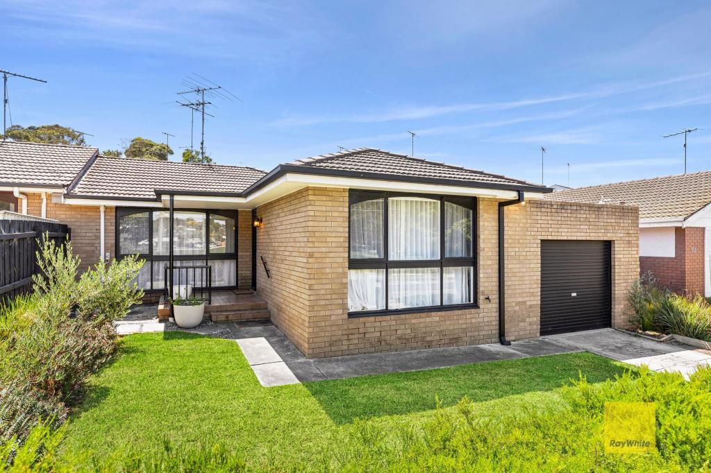 2/74 Barrabool Rd, Highton, VIC 3216