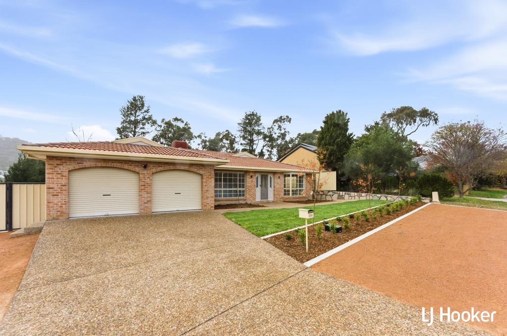 34 Maple Cres, Jerrabomberra, NSW 2619