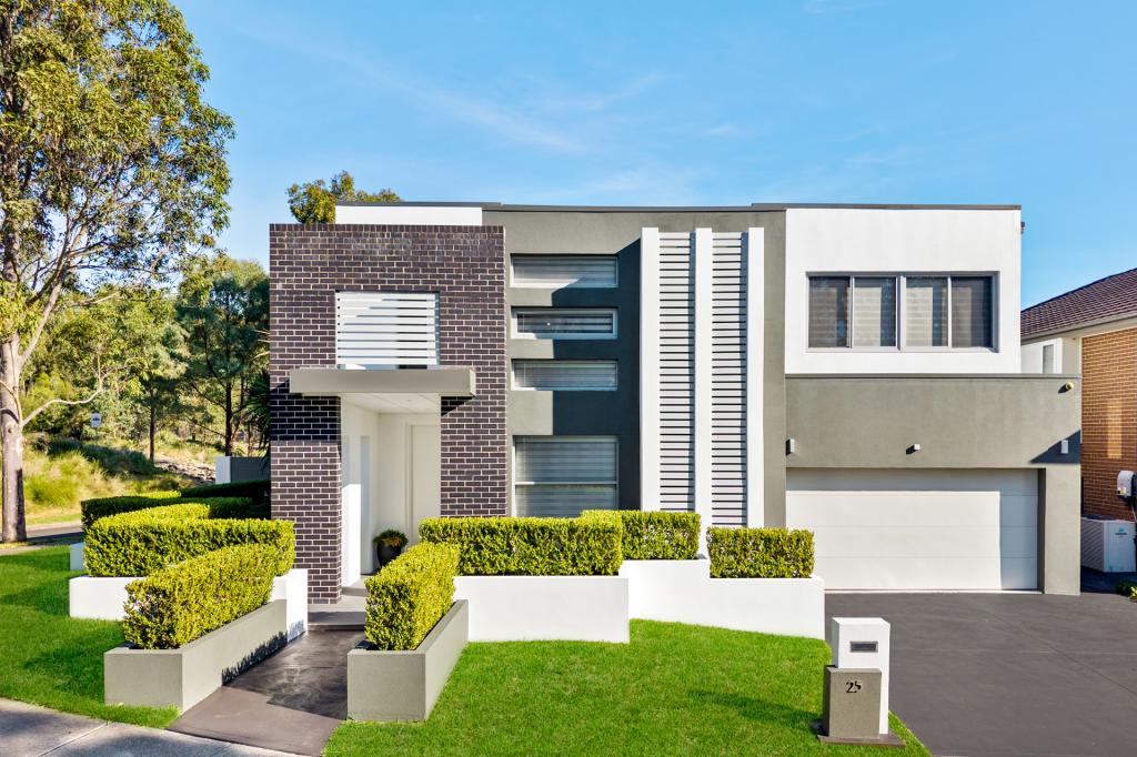 25 SENDEN CRES, COLEBEE, NSW 2761
