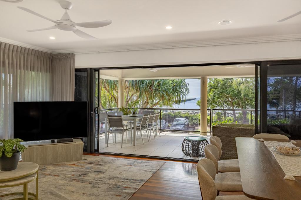 1/580 Esplanade, Urangan, QLD 4655