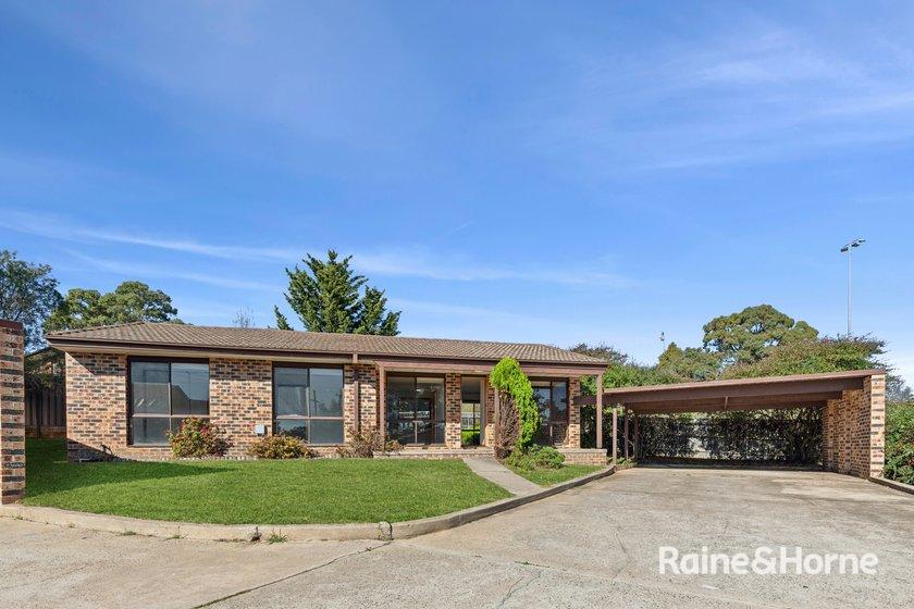 2/22 Southbar Rd, Karabar, NSW 2620