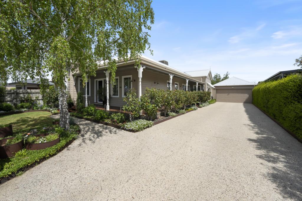 85 Oakbank Bvd, Whittlesea, VIC 3757