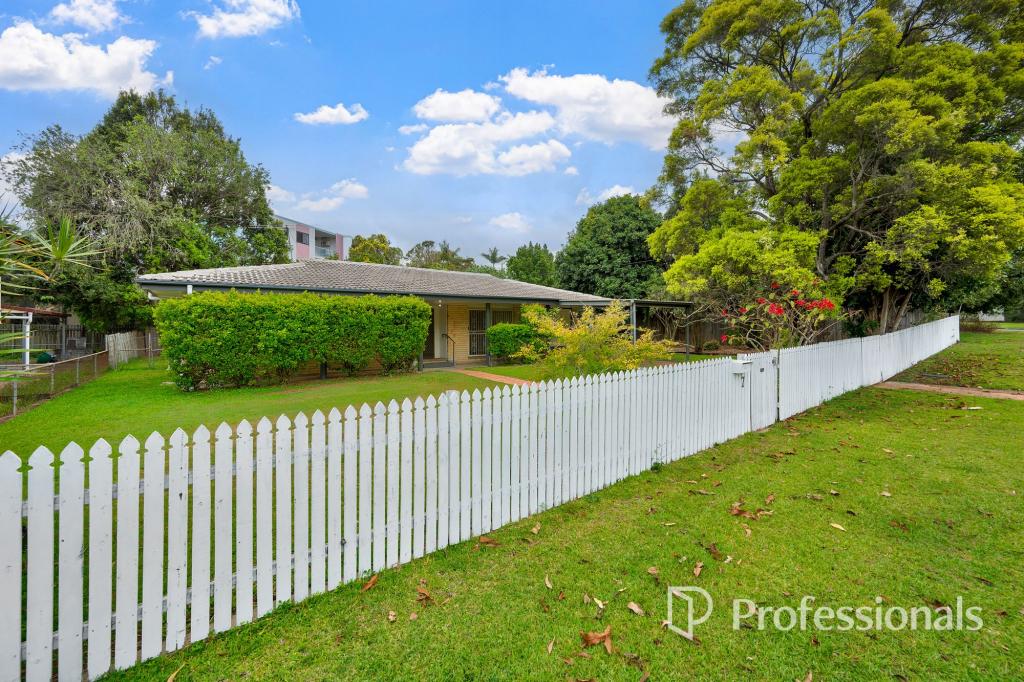 7 Glenlee St, Arana Hills, QLD 4054