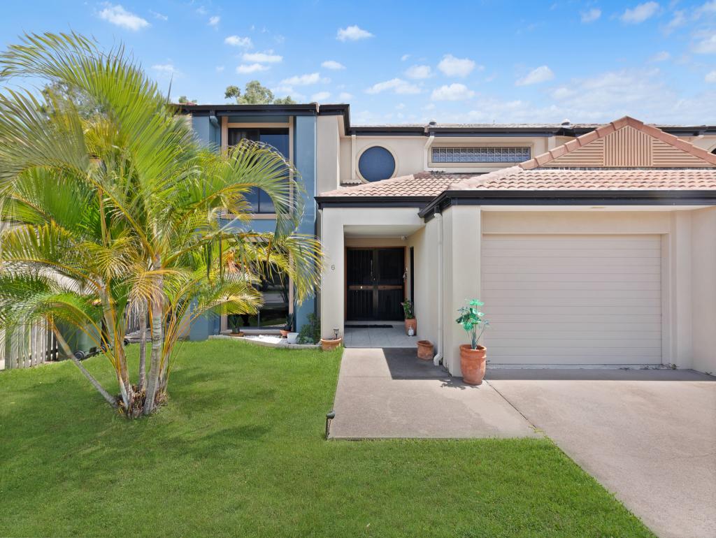 6/2 Barnstaple St, Torquay, QLD 4655